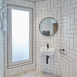 Apartment Host & - North Marine House, Scarborough